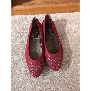 Agl suede berry grommet ballet flats sz 8.5 euc